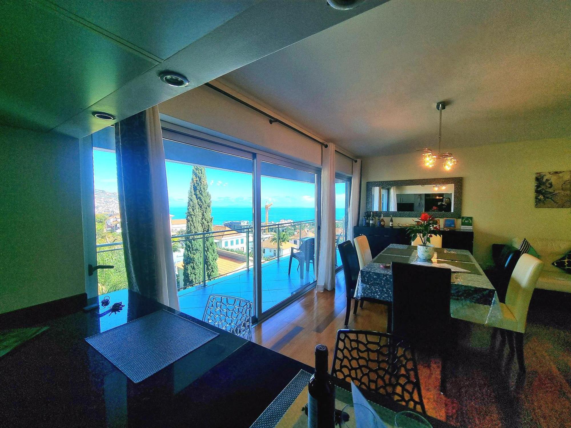 Leilighet Big Apartment With Ocean Views, Ideal For Groups