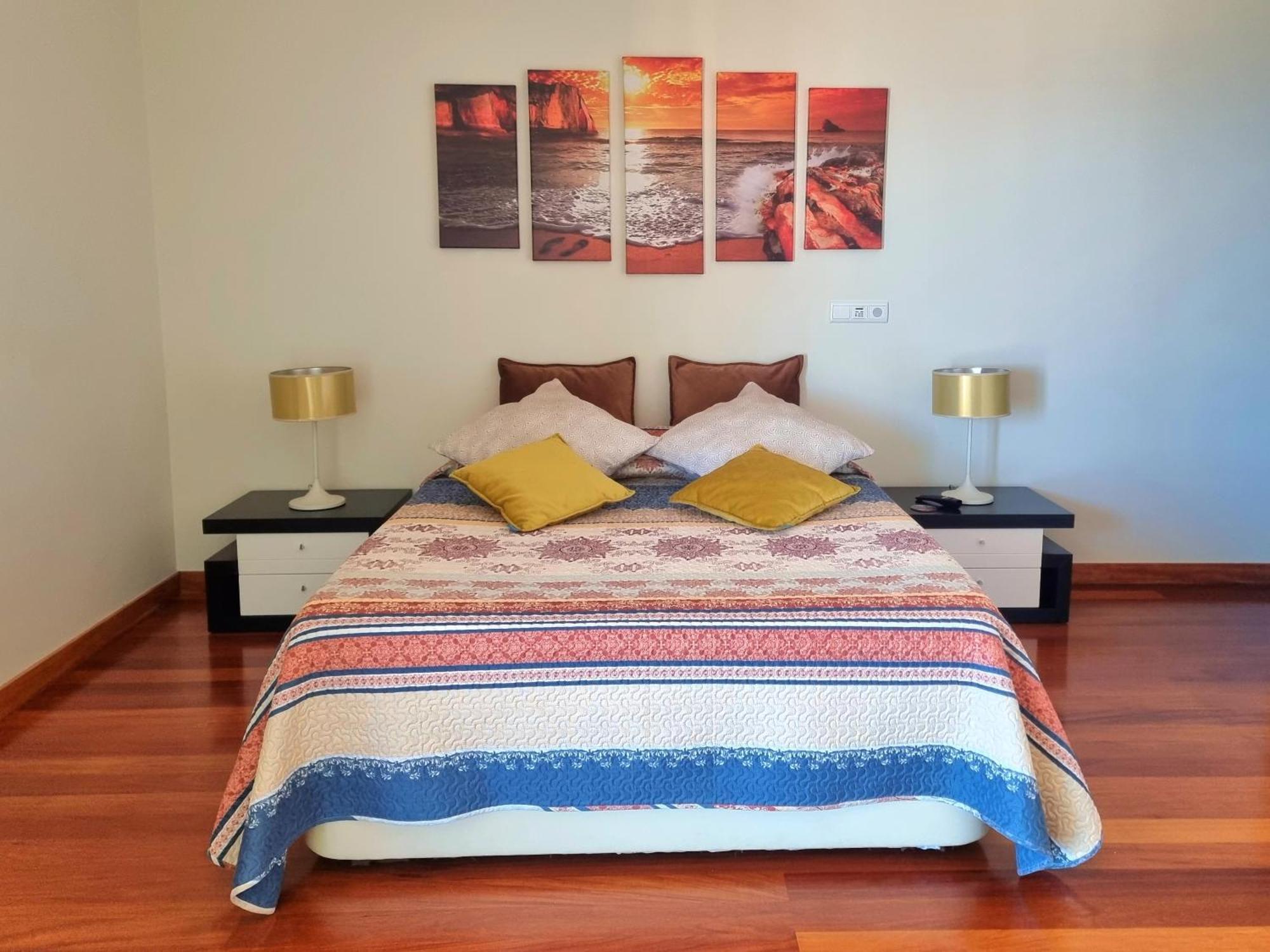 Big Apartment With Ocean Views, Ideal For Groups *