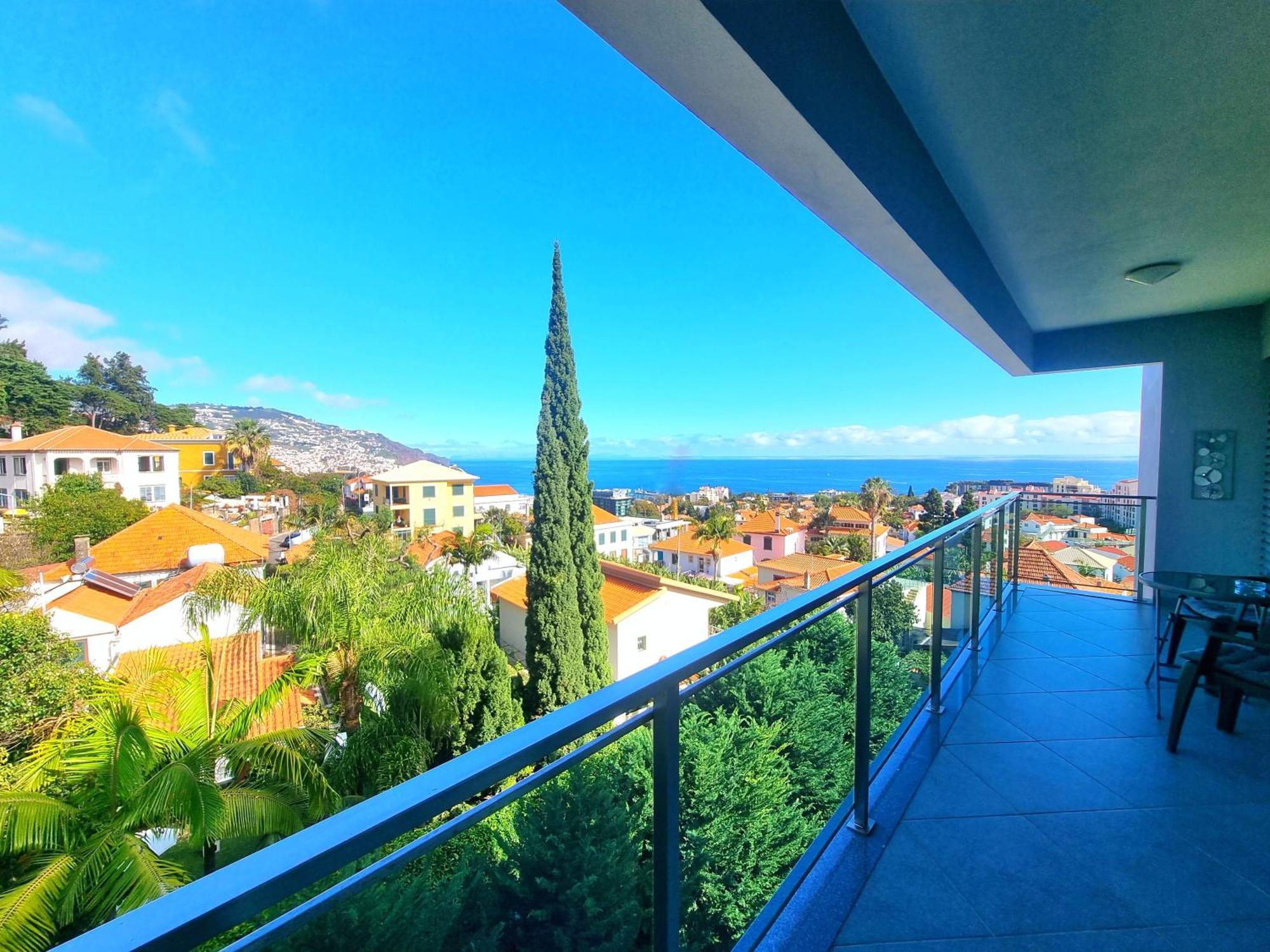 Big Apartment With Ocean Views, Ideal For Groups * Funchal (Madeira)