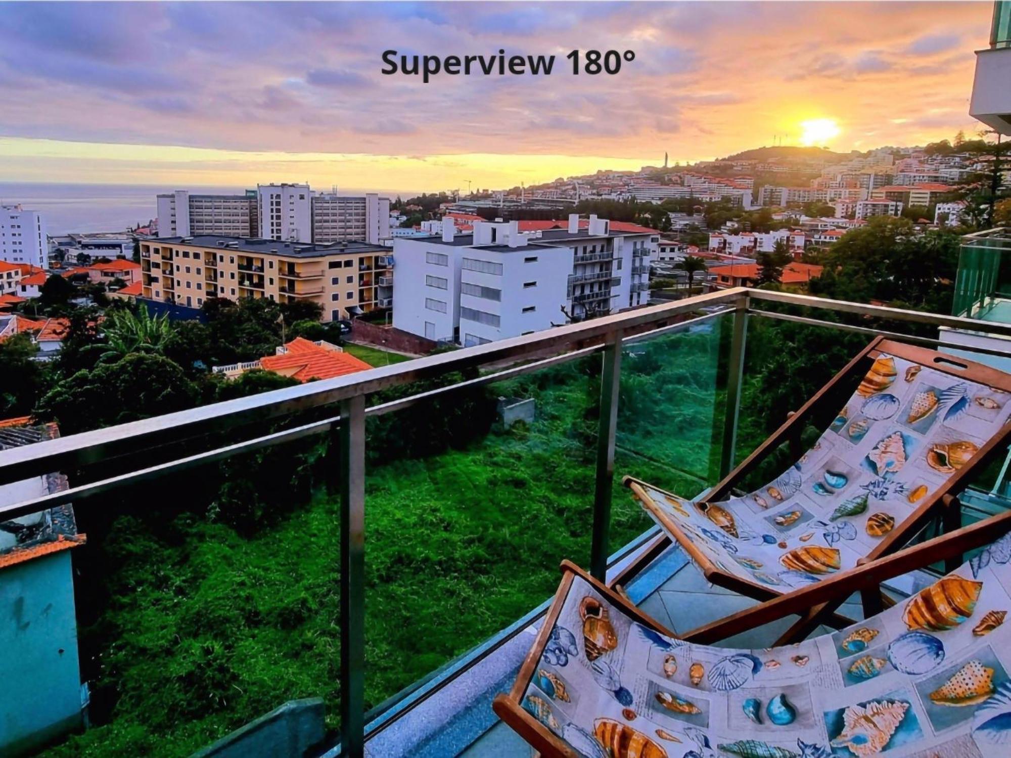 Leilighet Big Apartment With Ocean Views, Ideal For Groups